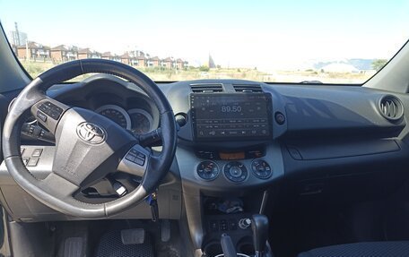 Toyota RAV4, 2011 год, 1 300 000 рублей, 10 фотография