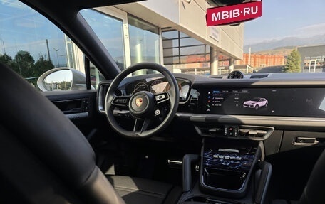 Porsche Cayenne III, 2025 год, 17 090 000 рублей, 14 фотография