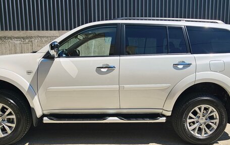 Mitsubishi Pajero Sport II рестайлинг, 2014 год, 2 990 000 рублей, 8 фотография