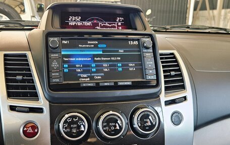Mitsubishi Pajero Sport II рестайлинг, 2014 год, 2 990 000 рублей, 22 фотография