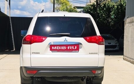 Mitsubishi Pajero Sport II рестайлинг, 2014 год, 2 990 000 рублей, 6 фотография