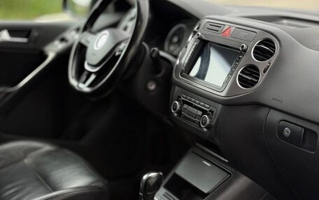 Volkswagen Tiguan I, 2010 год, 1 080 000 рублей, 3 фотография