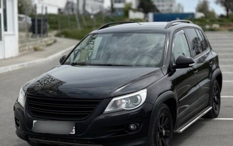 Volkswagen Tiguan I, 2010 год, 1 080 000 рублей, 2 фотография