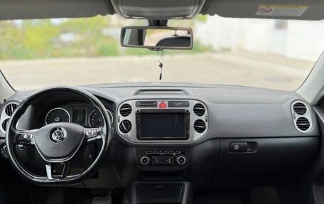 Volkswagen Tiguan I, 2010 год, 1 080 000 рублей, 4 фотография