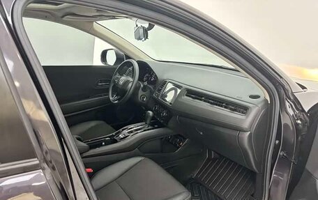 Honda Vezel, 2022 год, 1 300 444 рублей, 13 фотография