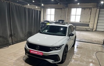 Volkswagen Tiguan II, 2021 год, 4 247 000 рублей, 1 фотография