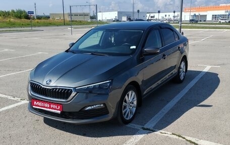 Skoda Rapid II, 2022 год, 1 880 000 рублей, 1 фотография