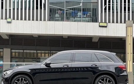 Mercedes-Benz GLC, 2022 год, 3 870 000 рублей, 4 фотография