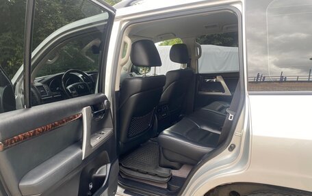 Toyota Land Cruiser 200, 2014 год, 4 100 000 рублей, 6 фотография