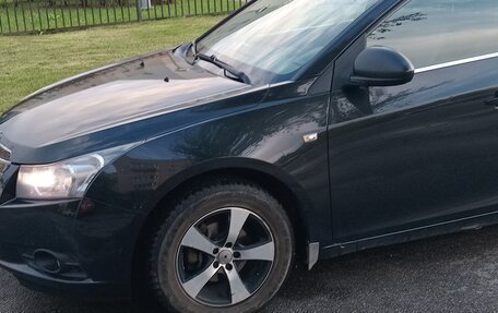 Chevrolet Cruze II, 2011 год, 500 000 рублей, 2 фотография