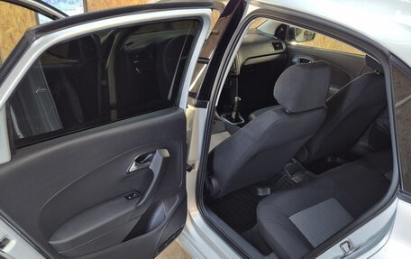 Volkswagen Polo VI (EU Market), 2011 год, 790 000 рублей, 12 фотография