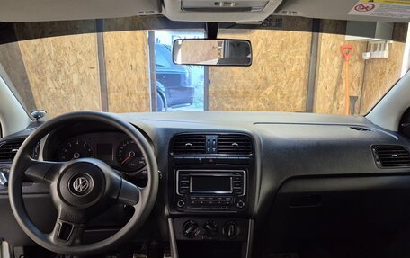 Volkswagen Polo VI (EU Market), 2011 год, 790 000 рублей, 14 фотография
