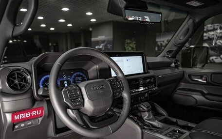 Toyota Land Cruiser Prado, 2024 год, 9 890 000 рублей, 11 фотография
