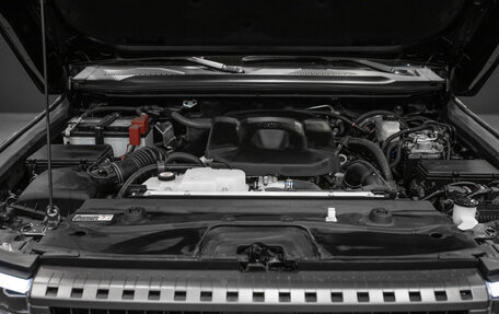 Toyota Land Cruiser Prado, 2024 год, 9 890 000 рублей, 34 фотография