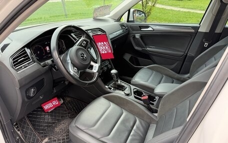 Volkswagen Tiguan II, 2020 год, 2 590 000 рублей, 10 фотография