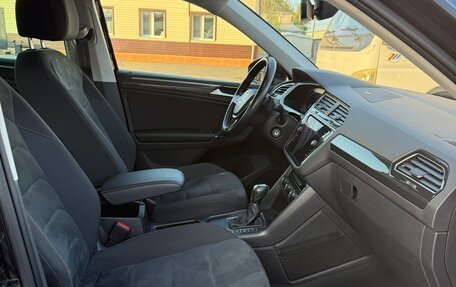 Volkswagen Tiguan II, 2018 год, 2 150 000 рублей, 6 фотография