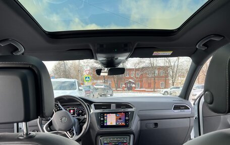 Volkswagen Tiguan II, 2021 год, 4 247 000 рублей, 5 фотография