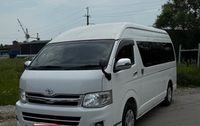 Toyota HiAce H200, 2013 год, 3 000 000 рублей, 1 фотография