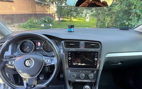 Volkswagen Golf VII, 2018 год, 1 690 000 рублей, 9 фотография