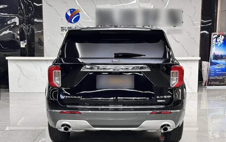 Ford Explorer VI, 2021 год, 2 790 000 рублей, 5 фотография