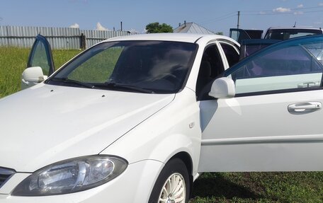 Daewoo Gentra II, 2013 год, 530 000 рублей, 2 фотография