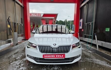 Skoda Superb III рестайлинг, 2018 год, 2 300 000 рублей, 8 фотография