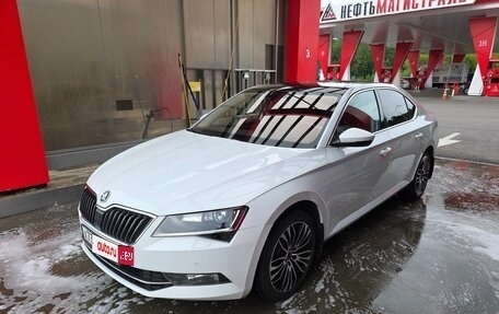 Skoda Superb III рестайлинг, 2018 год, 2 300 000 рублей, 9 фотография