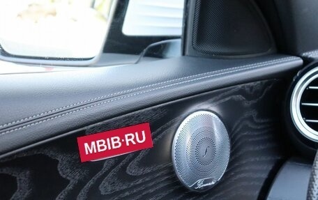 Mercedes-Benz E-Класс, 2018 год, 2 980 000 рублей, 10 фотография