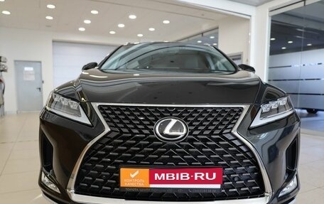 Lexus RX IV рестайлинг, 2020 год, 5 000 000 рублей, 2 фотография