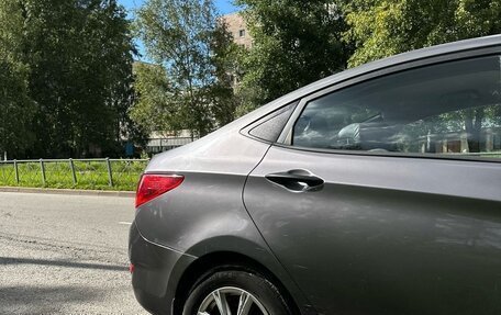 Hyundai Solaris II рестайлинг, 2011 год, 460 000 рублей, 7 фотография