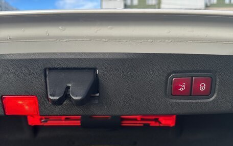 Mercedes-Benz CLS, 2016 год, 3 850 000 рублей, 26 фотография