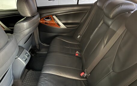Toyota Camry, 2011 год, 1 250 000 рублей, 10 фотография