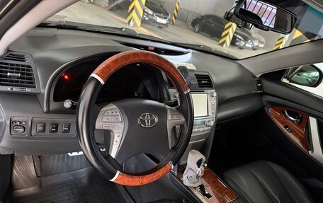 Toyota Camry, 2011 год, 1 250 000 рублей, 6 фотография