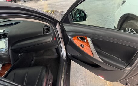 Toyota Camry, 2011 год, 1 250 000 рублей, 13 фотография