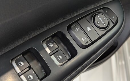 KIA Rio IV, 2020 год, 1 385 000 рублей, 18 фотография