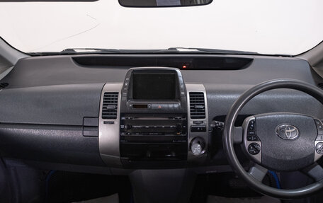 Toyota Prius, 2010 год, 929 000 рублей, 9 фотография