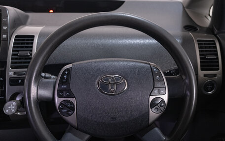 Toyota Prius, 2010 год, 929 000 рублей, 11 фотография