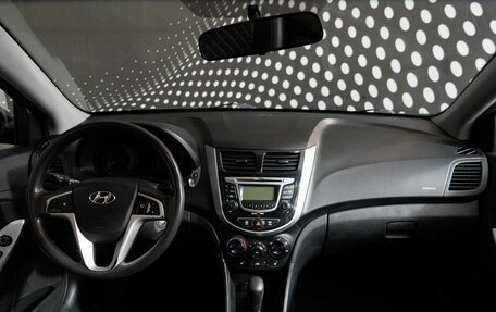 Hyundai Solaris II рестайлинг, 2012 год, 621 000 рублей, 9 фотография