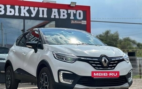 Renault Kaptur I рестайлинг, 2022 год, 1 560 000 рублей, 3 фотография