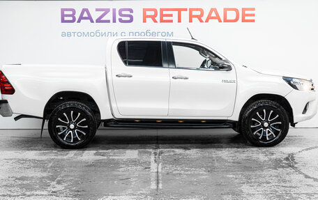 Toyota Hilux VIII, 2019 год, 2 379 000 рублей, 4 фотография