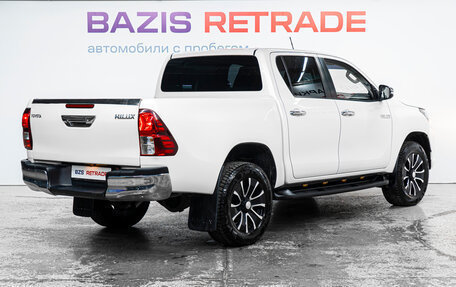Toyota Hilux VIII, 2019 год, 2 379 000 рублей, 5 фотография