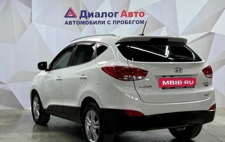 Hyundai ix35 I рестайлинг, 2012 год, 1 040 000 рублей, 4 фотография