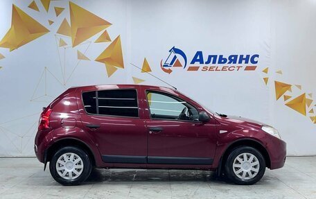 Renault Sandero I, 2012 год, 595 000 рублей, 2 фотография