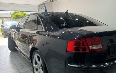 Audi A8, 2004 год, 1 350 000 рублей, 9 фотография