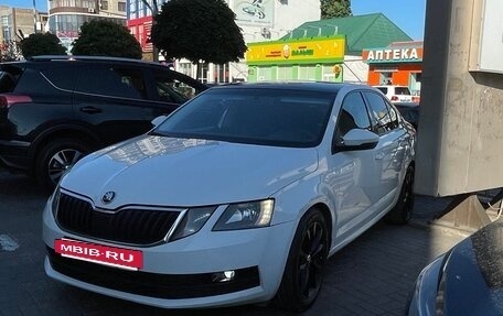 Skoda Octavia, 2018 год, 950 000 рублей, 8 фотография