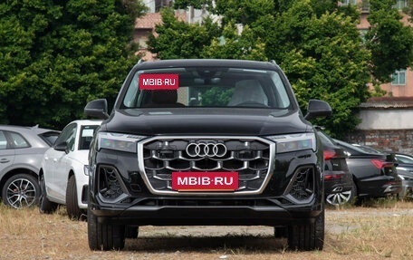 Audi Q7, 2025 год, 11 970 000 рублей, 2 фотография