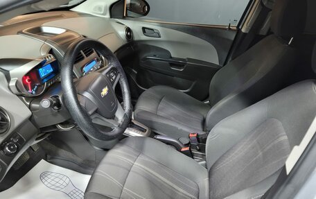 Chevrolet Aveo III, 2013 год, 800 000 рублей, 7 фотография