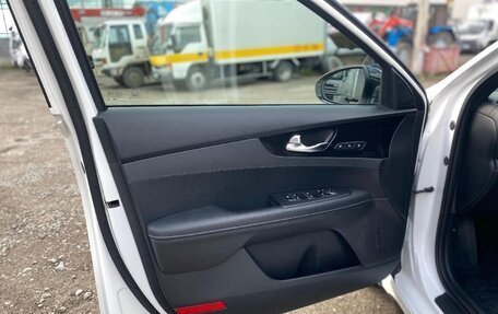 KIA Cerato IV, 2021 год, 1 968 000 рублей, 9 фотография