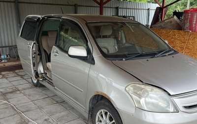 Toyota Raum II, 2004 год, 600 000 рублей, 1 фотография