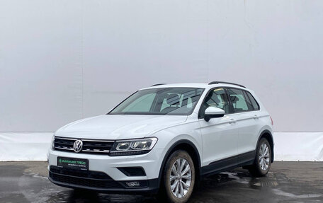 Volkswagen Tiguan II, 2020 год, 2 380 000 рублей, 1 фотография